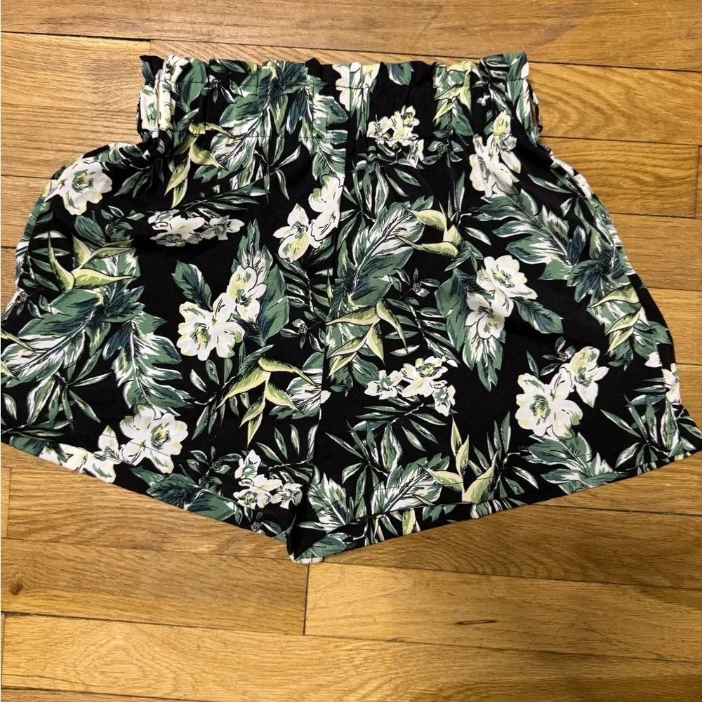 Floral Print Black Shorts